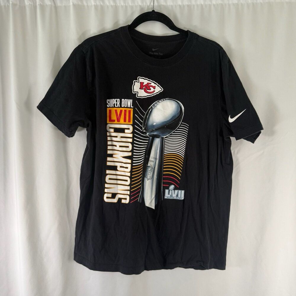 Kansas City Chiefs Superbowl LVII Champs Nike Shirt Men Large Black Short Sleeve